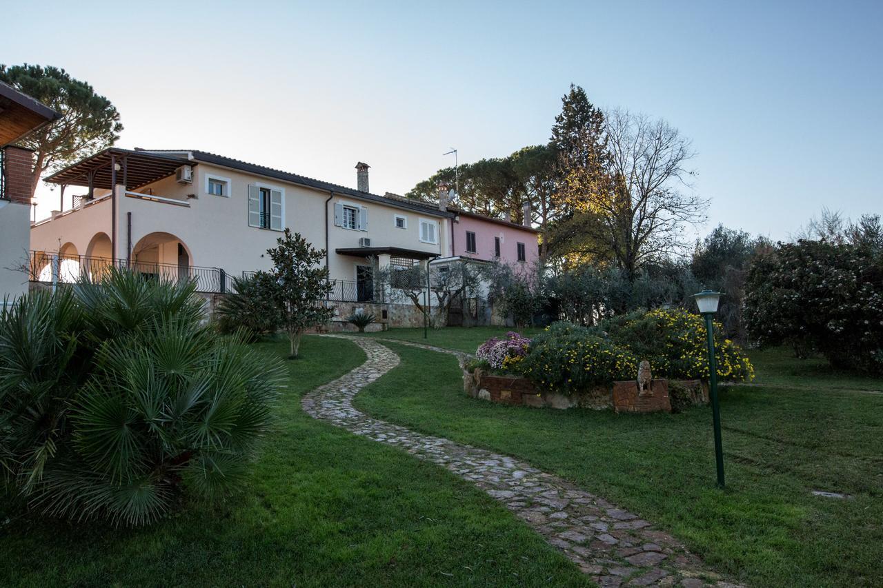Hôtel Tenuta Gran Paradiso à Palombara Sabina Extérieur photo